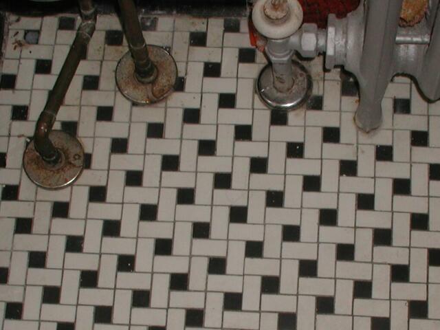 Bathroom tiles at the Kazhdan's