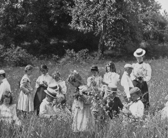 A primary school in the field, 1900.
