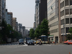 Window cleaning near Akasuka